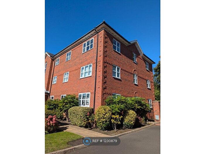 2 Bedroom Flat To Rent In Kells Lane, Gateshead, NE9
