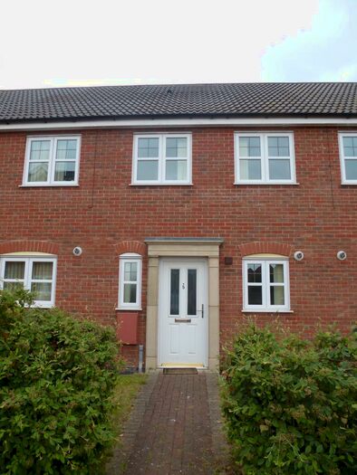 2 Bedroom House To Rent In Bonnington Court, Spalding, Lincolnshire, PE11