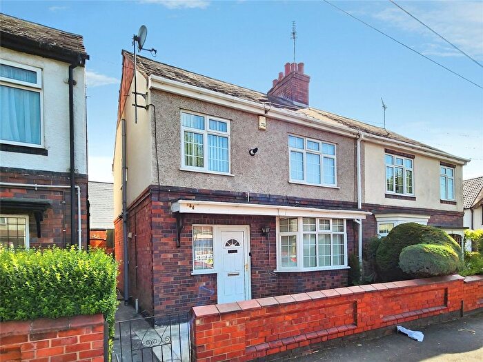 3 Bedroom Semi-detached House For Sale In Bracebridge Street, Nuneaton, Warwickshire, CV11