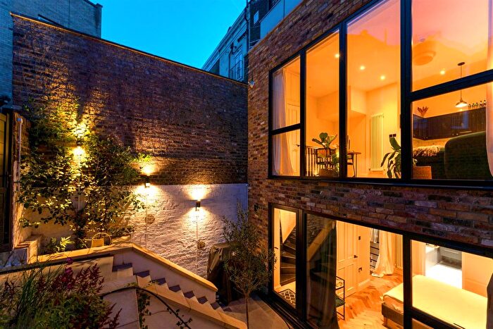1 Bedroom Property For Sale In Essex Road, Islington, N1
