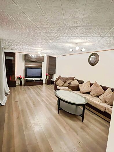 1 Bedroom Flat To Rent In Sadler Close, Mitcham, CR4