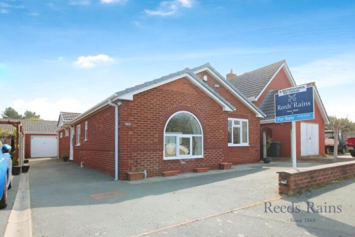 3 Bedroom Bungalow For Sale In Gors Road, Towyn, Abergele, Conwy, LL22