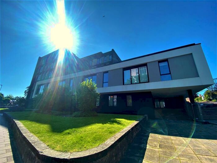 2 Bedroom Apartment To Rent In The Franklin, Bournville, Birmingham, B30