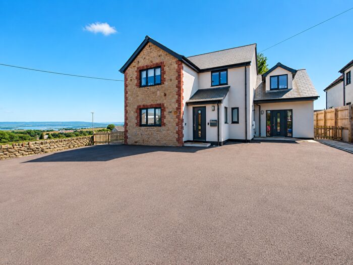4 Bedroom Detached House For Sale In + One Bedroom Annexe, Dockham Road, Cinderford, GL14