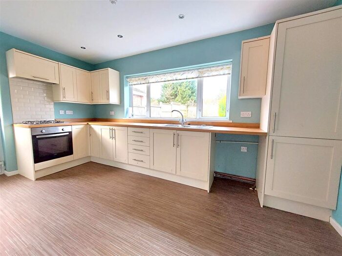 2 Bedroom Detached Bungalow For Sale In Berkeley Crescent, Stourport-On-Severn, DY13