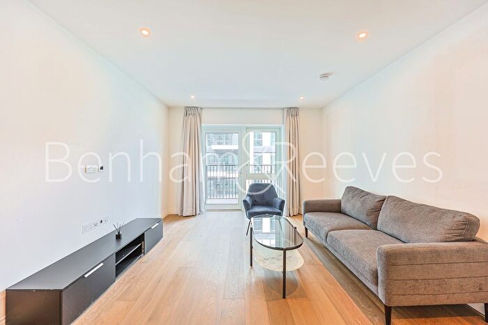 2 Bedroom Flat To Rent In Westwood Building, Lockgate Road, SW6