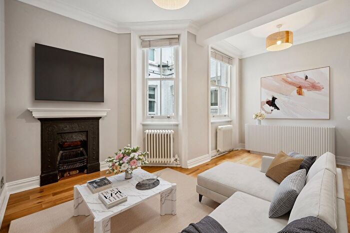 2 Bedroom Flat For Sale In Edge Street, Kensington, W8