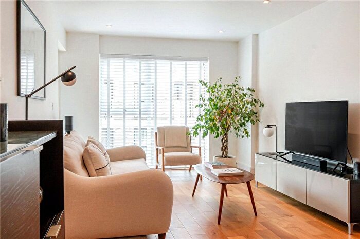 1 Bedroom Flat For Sale In Fairbourne Road, London, SW4