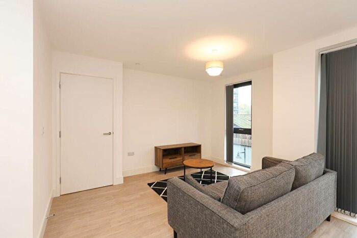 1 Bedroom Apartment For Sale In Apt Cotton Mill, Kelham Island, S3
