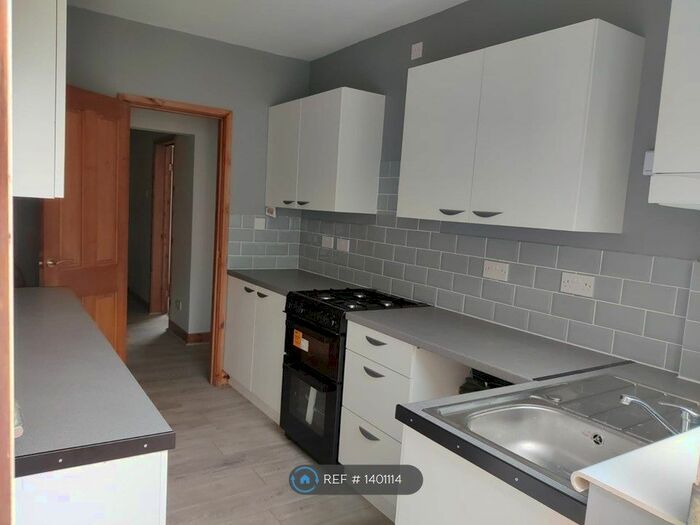 3 Bedroom Terraced House To Rent In Hastings Road, Coventry, CV2