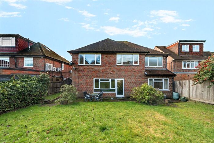 6 Bedroom Detached House To Rent In South Hill Avenue, Harrow, HA2