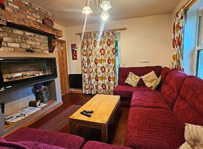 4 Bedroom Apartments To Rent In Aghadrumsee Road, Rosslea, BT92