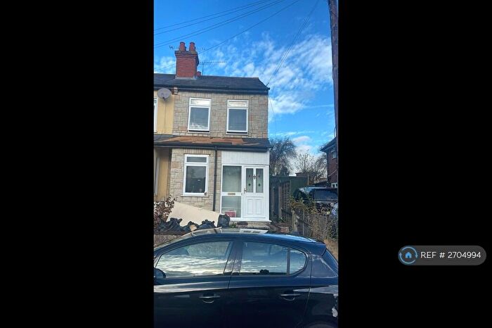 2 Bedroom Terraced House To Rent In Connaught Road, Aldershot, GU12