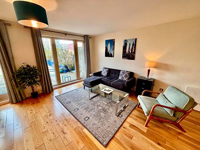 3 Bedroom Apartment For Sale In Wharfside Street, Birmingham, B1