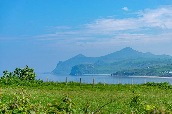 3 Bedroom Detached Bungalow For Sale In Lon Penrallt, Nefyn, Pwllheli, LL53