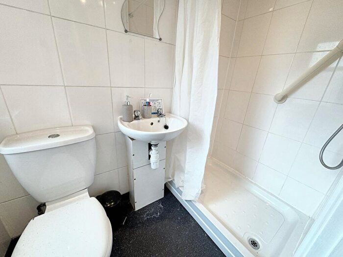 1 Bedroom House To Rent In Studio, Mount Road, Hinckley, LE10