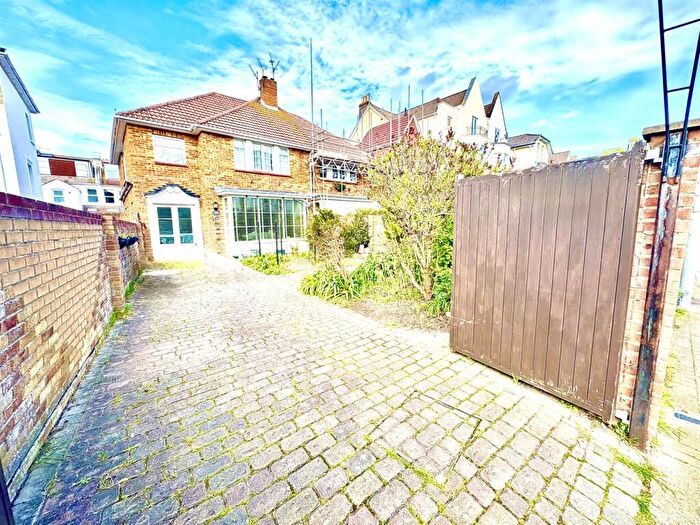 3 Bedroom Semi-Detached House For Sale In Granada Road, Southsea, PO4