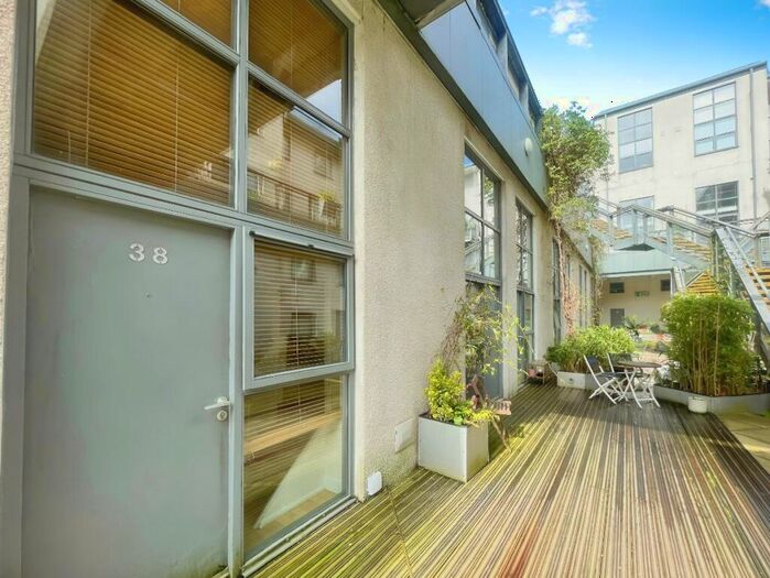 2 Bedroom Apartment To Rent In The Sorting House, Newton Street, Manchester, M1