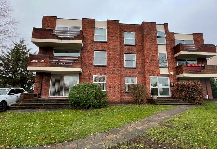 2 Bedroom Flat To Rent In Chilterns, Sidcup, Kent, DA14