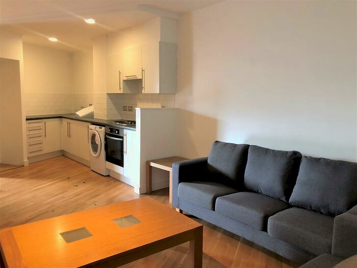 1 Bedroom Flat To Rent In Crown Street Buildings, Crown Street, Leeds, LS2