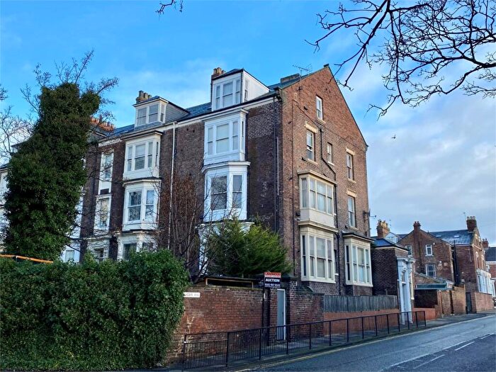 3 Bedroom Apartment To Rent In Claremont Terrace, Ashbrooke, Sunderland, SR2