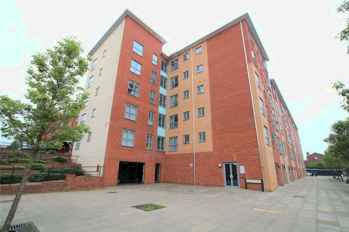 2 Bedroom Apartment To Rent In Englefield House, Moulsford Mews, Reading, Berkshire, RG30