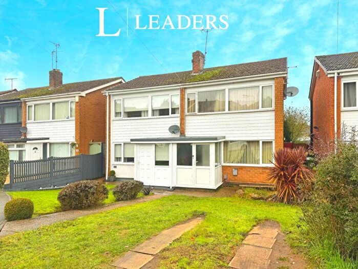 3 Bedroom Semi-Detached House To Rent In Kirby Close, Blidworth, NG21