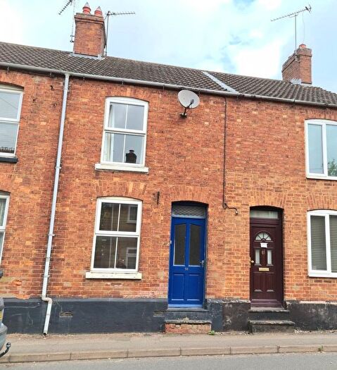 2 Bedroom Property To Rent In East Street, Long Buckby, Northampton, NN6