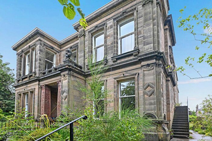 2 Bedroom Flat For Sale In B, Craigmillar Park, Newington, Edinburgh, EH16