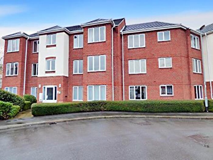 2 Bedroom Apartment To Rent In Glover Road, Castle Donington, DE74