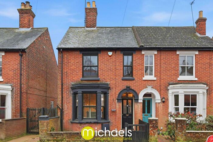 3 Bedroom Semi Detached House For Sale In Irvine Road, Colchester, CO3