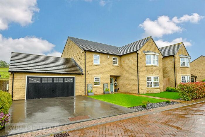 5 Bedroom Detached House For Sale In Vicarage Meadows, Holmfirth, HD9