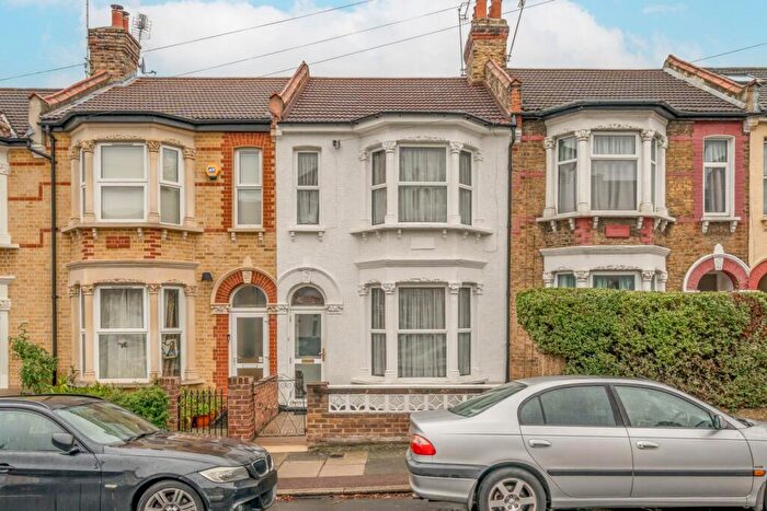3 Bedroom Terraced House For Sale In Inverine Road, Charlton, SE7