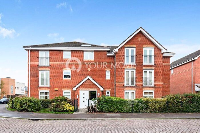 2 Bedroom Flat To Rent In Broadmere Road, Beggarwood, Basingstoke, Hampshire, RG22