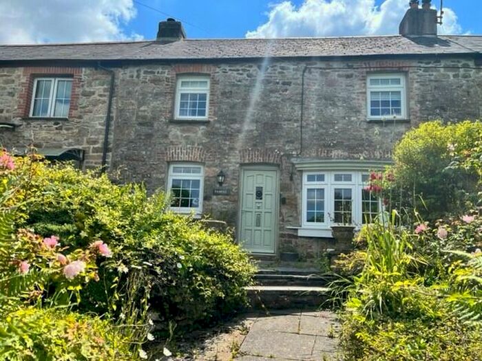 3 Bedroom Cottage To Rent In Lanivet, PL30