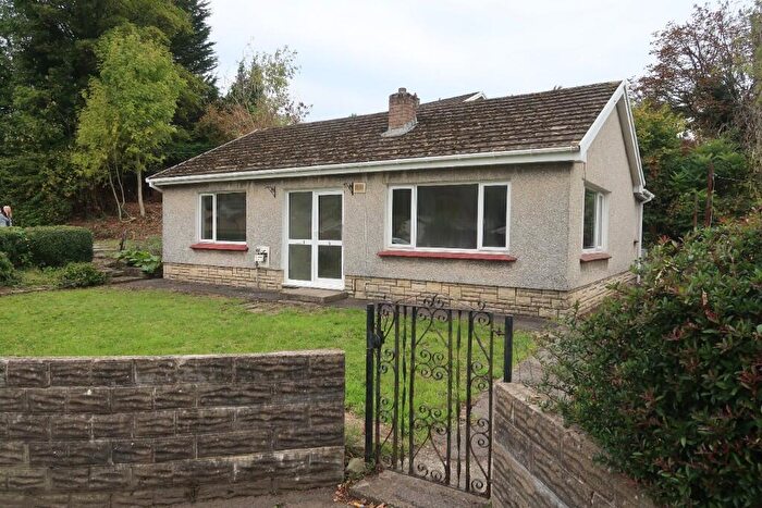 2 Bedroom Detached Bungalow For Sale In New Bryngwyn Road, Newbridge, NP11