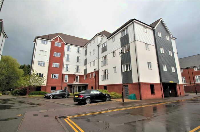 2 Bedroom Flat To Rent In Westwood Drive, Canterbury, CT2