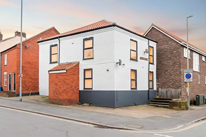 2 Bedroom Flat To Rent In Silver Road, Norwich, NR3