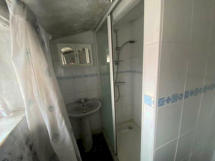 4 Bedroom Terraced House For Sale In 22a High Street, Eldon Lane