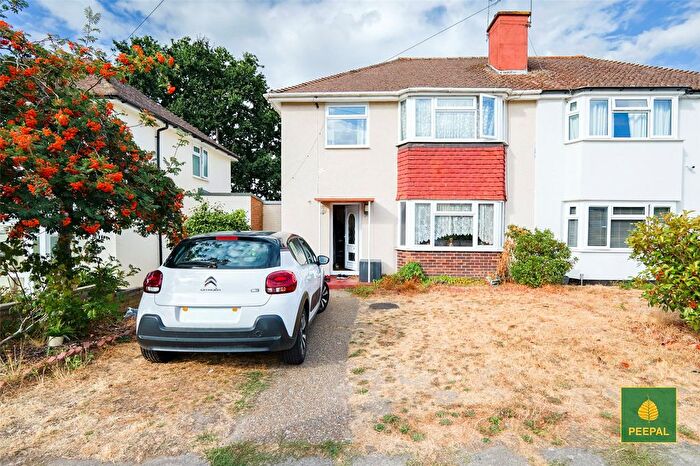 3 Bedroom Semi Detached House To Rent In Cripley Road, Farnborough, GU14