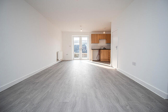 2 Bedroom Semi-Detached House To Rent In Glenbrook Drive, Barry, CF63