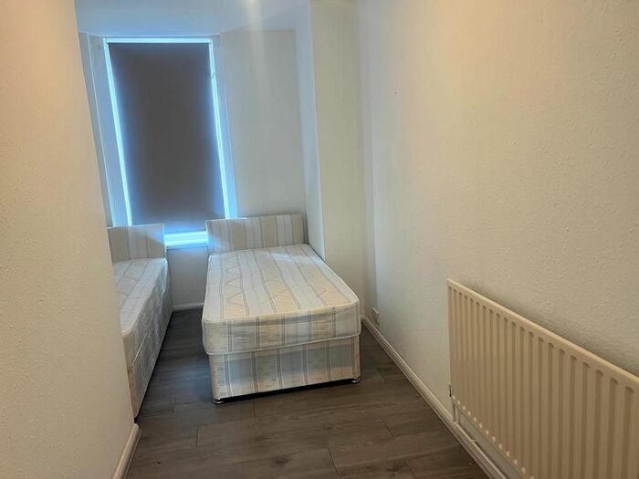 1 Bedroom Flat To Rent In High Street, Dunstable, LU6