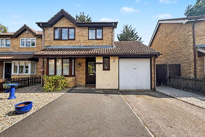 3 Bedroom Detached House For Sale In West Moors, BH22