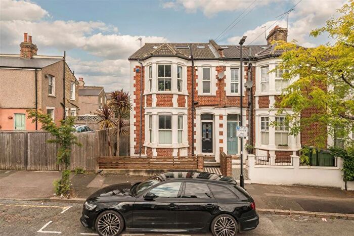 4 Bedroom House For Sale In Sherington Road, Charlton, SE7