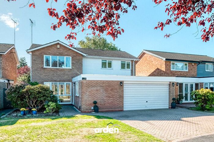 4 Bedroom Detached House For Sale In Poolfield Drive, Solihull, B91