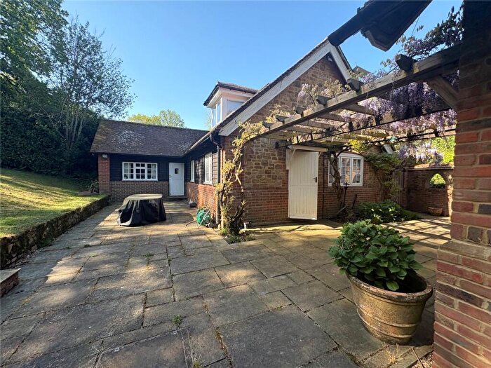 1 Bedroom Detached House To Rent In Grayswood, Haslemere, Surrey, GU27