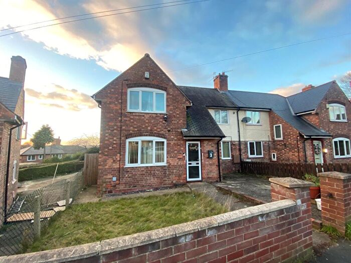 3 Bedroom Semi Detached House For Sale In Collin Green, Nottingham, NG5