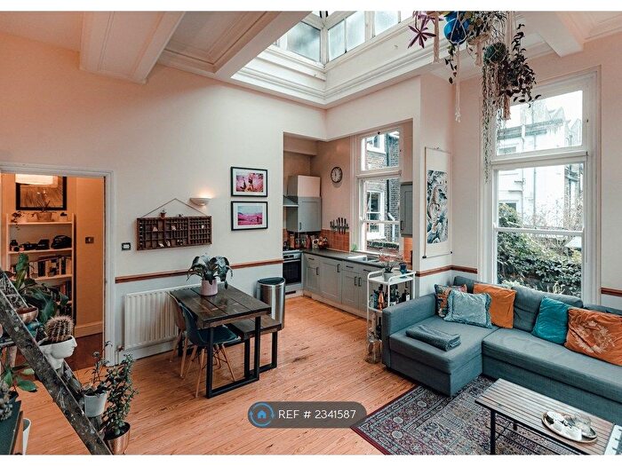 2 Bedroom Flat To Rent In Tredegar House, London, E3