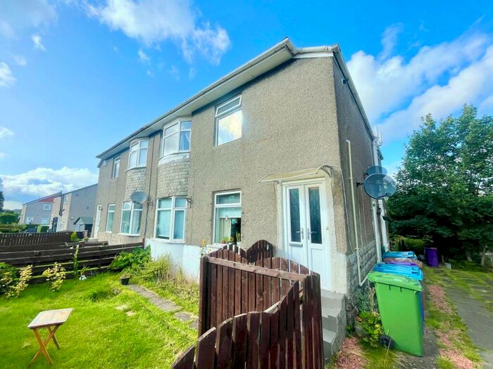 2 Bedroom Flat To Rent In Croftwood Avenue, Glasgow, G44