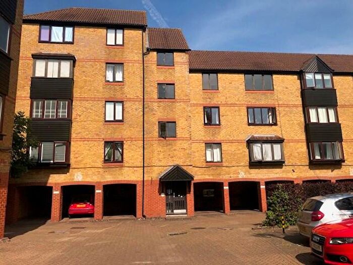 1 Bedroom Flat To Rent In Eleanora Terrace, SM2